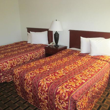 קוקואה Budget Inn מראה חיצוני תמונה
